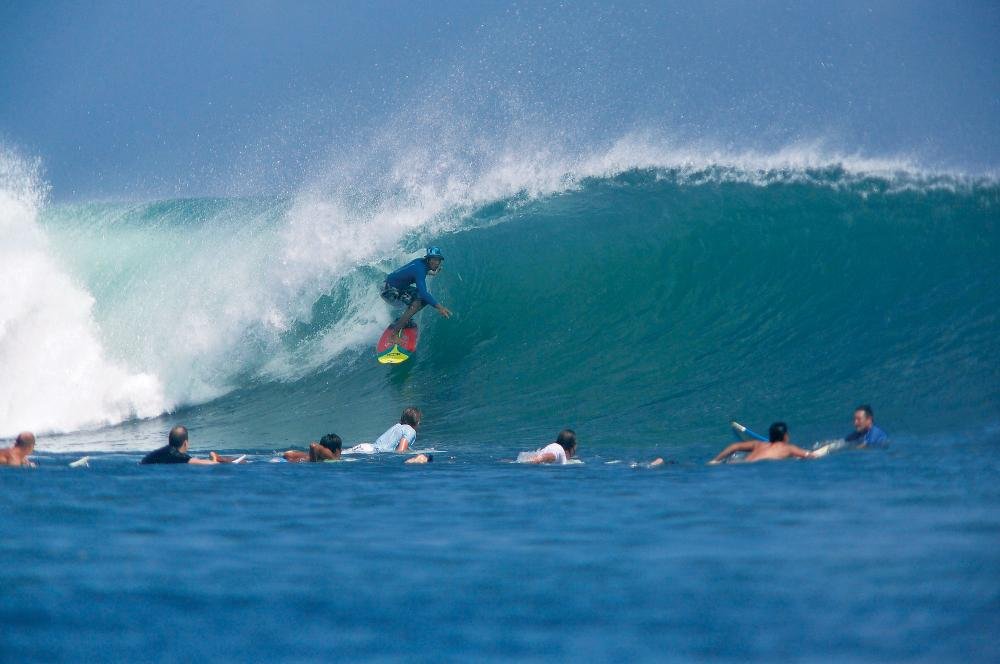 Indonesia Surf Guide
